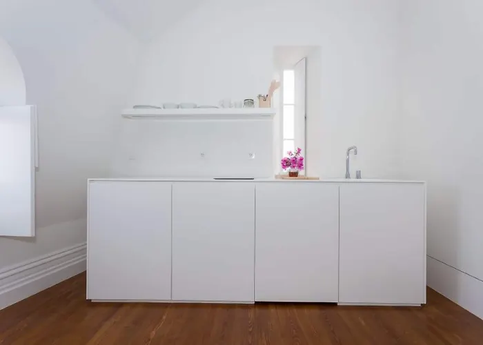 Ac-armazens Cogumbreiro 게스트하우스