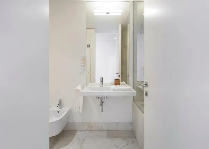 Ac-armazens Cogumbreiro Ponta Delgada