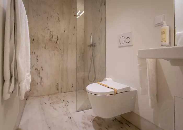 Ac-armazens Cogumbreiro 3* Ponta Delgada