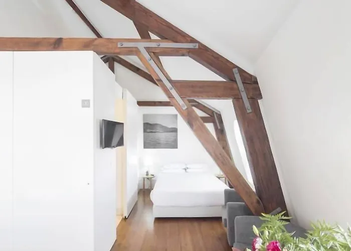 Ac-armazens Cogumbreiro Guest house